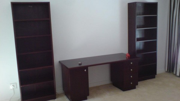 Custom desk and bookshelves